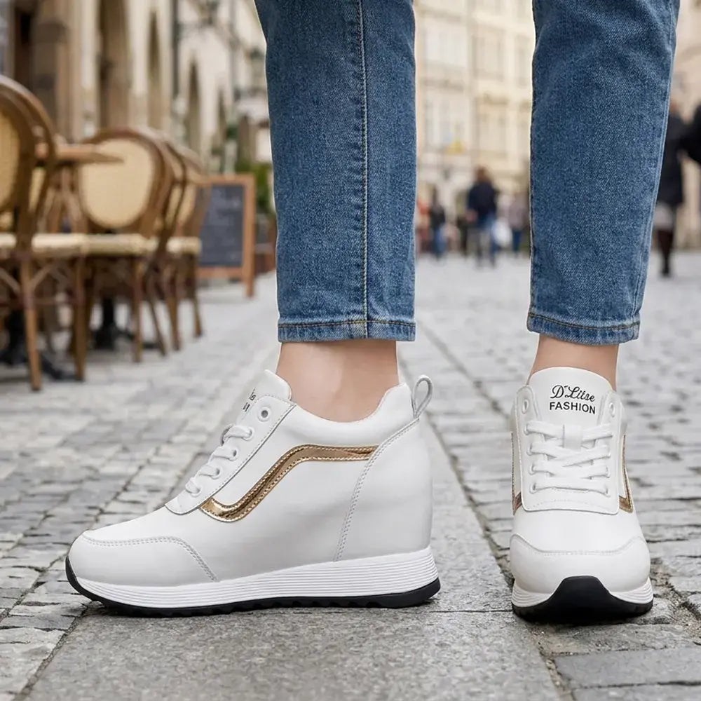 👠Női platform tornacipők rejtett ékkel – bőr mindennapi cipők koreai stílusban – vastag talp, kényelmes sportcipők