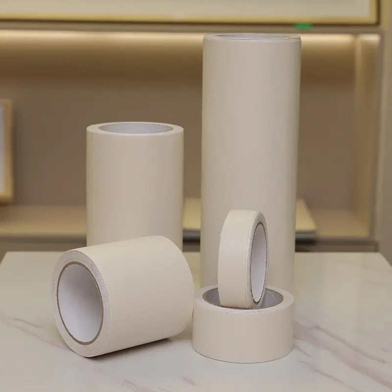 【Korlátozott ideig 50% kedvezmény!】【20 cm × 3 m】Öntapadós bőrjavító tapaszok hámló és sérült részek javításához
