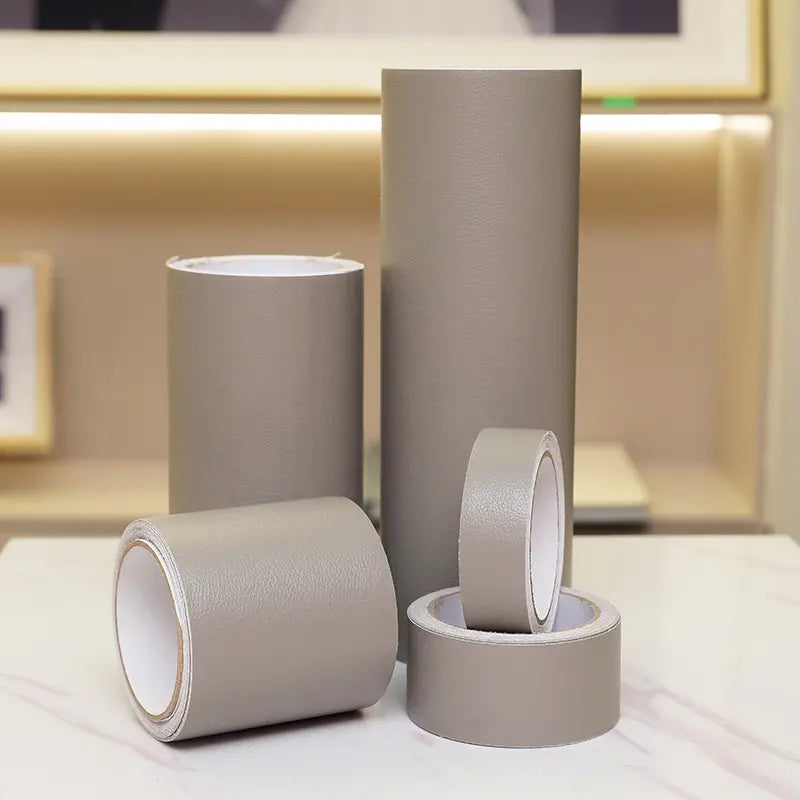 【Korlátozott ideig 50% kedvezmény!】【20 cm × 3 m】Öntapadós bőrjavító tapaszok hámló és sérült részek javításához